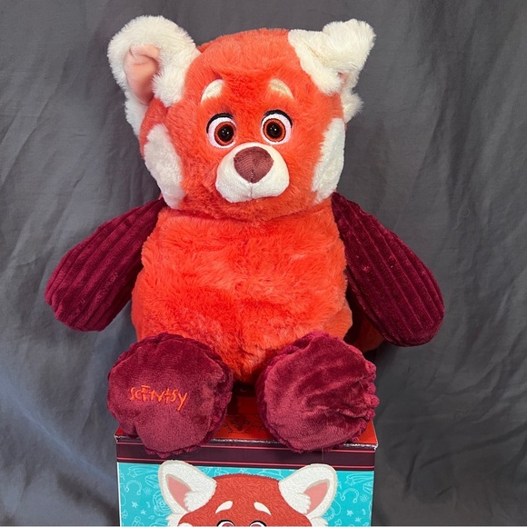NEW Scentsy Red Panda Mei Scentsy Buddy with scent pack! - Picture 5 of 10